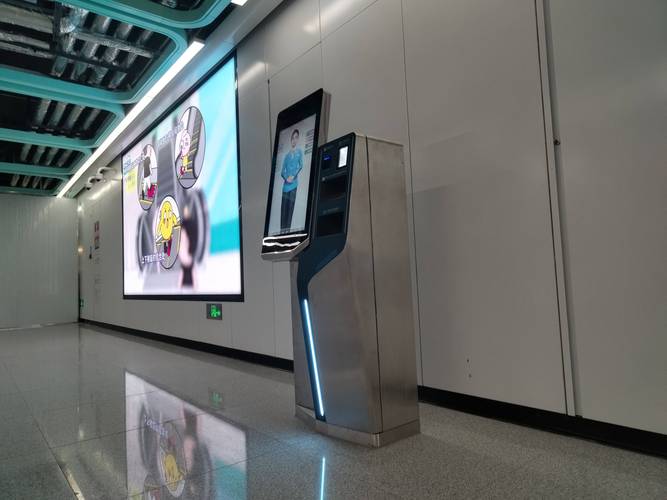 ### 标题：智能生活新标配：网红助手解锁自助下单新次元，开启高效便捷新纪元