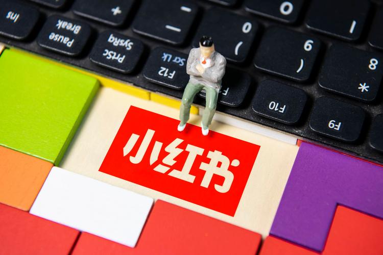 标题：小红书涨粉实战心得：从0到10W+的破局之道，7个核心策略助你突破粉丝瓶颈！